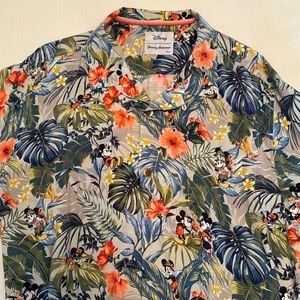 Tommy Bahama x Disney Jungle Mickey & Minnie Mouse Tropical-Print Camp Shirt